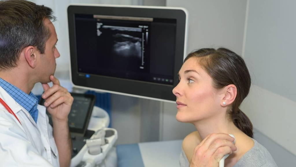 Arts-onderzoek-ultrasound