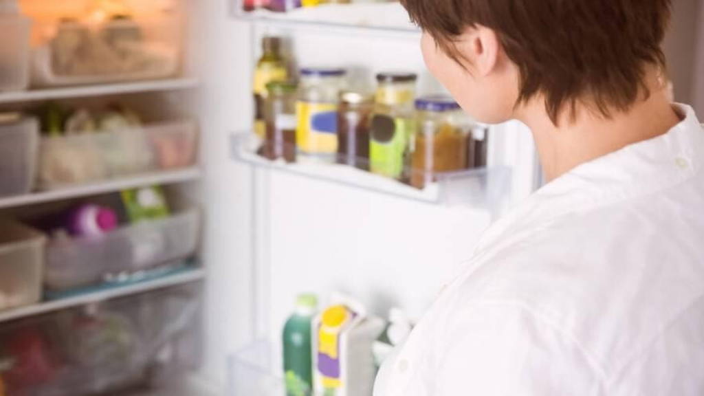 food-safety-fridge-spoiled-984x500