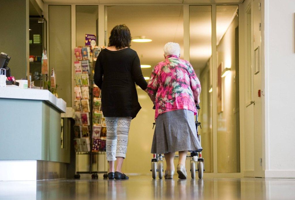 Efficiënt rapporteren in de zorg: herontwerp van het ECD - ICT&health